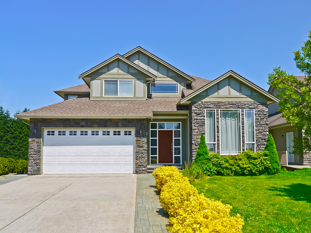 Residential Garage Doors Loganville Ga Parker Premier We Perform Garage Door Repairs Of All Kinds